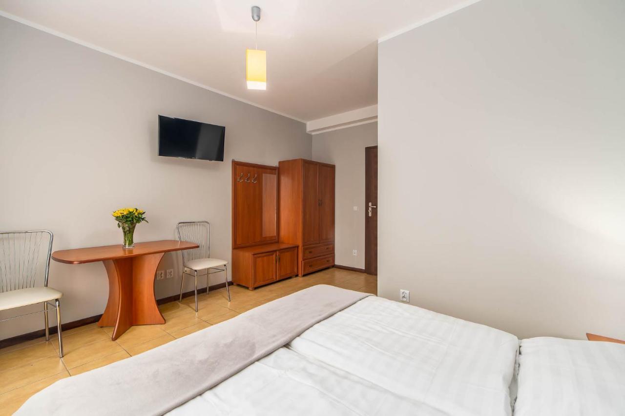 Awenturyn - Pokoje Apartamenty Noclegi Grzybowo Grzybowo  Exteriör bild