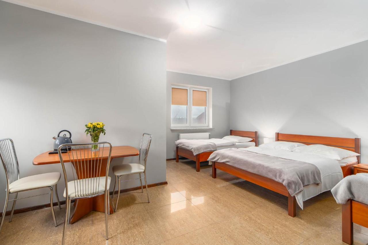 Awenturyn - Pokoje Apartamenty Noclegi Grzybowo Grzybowo  Exteriör bild